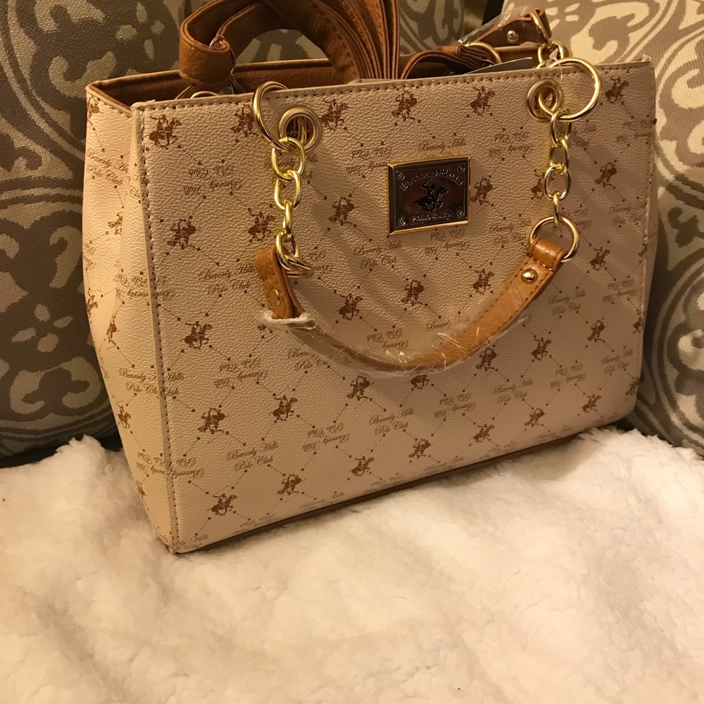 Purse - Picture 1 of 1